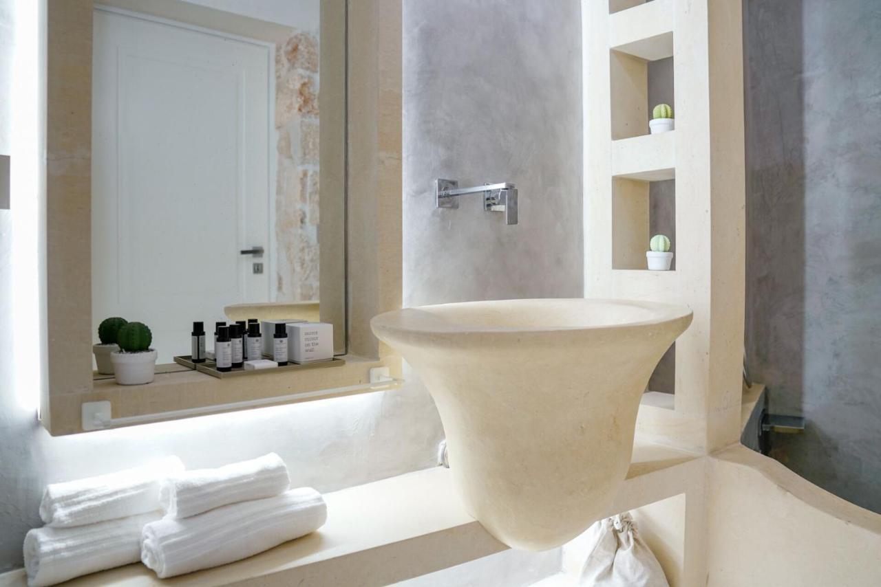 Palazzo Vico Bianco Raro Villas Homes Collection Ostuni Bagian luar foto
