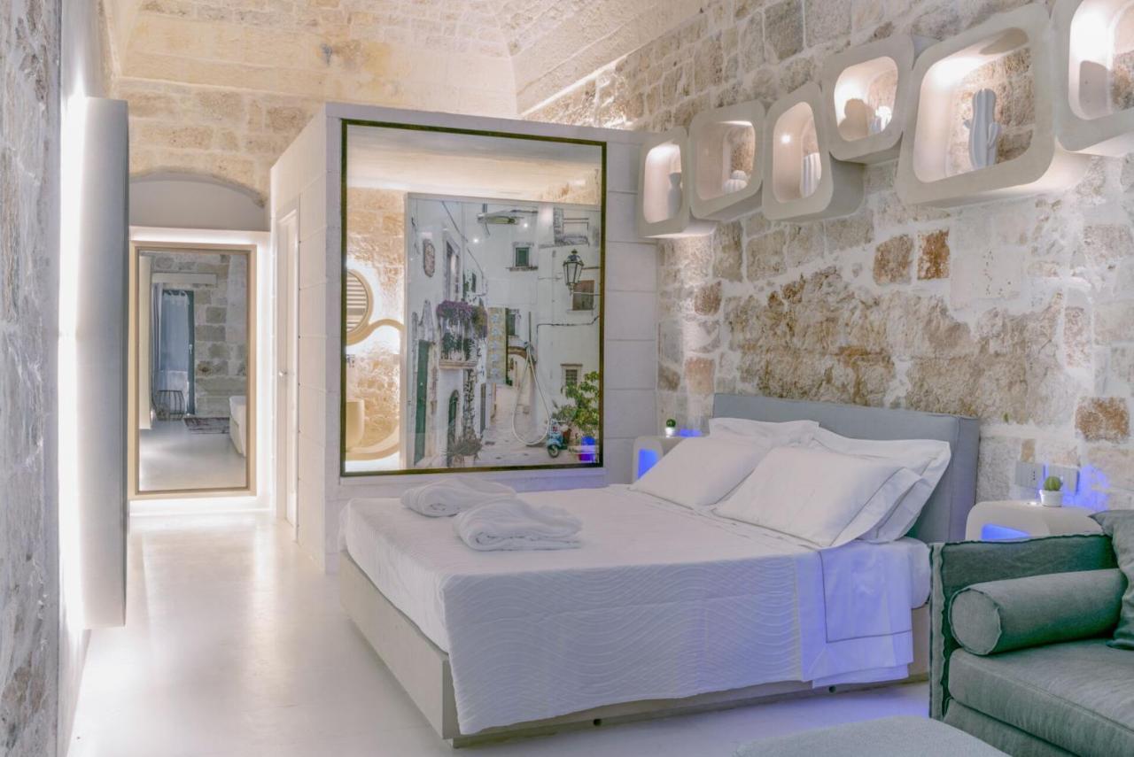 Palazzo Vico Bianco Raro Villas Homes Collection Ostuni Bagian luar foto