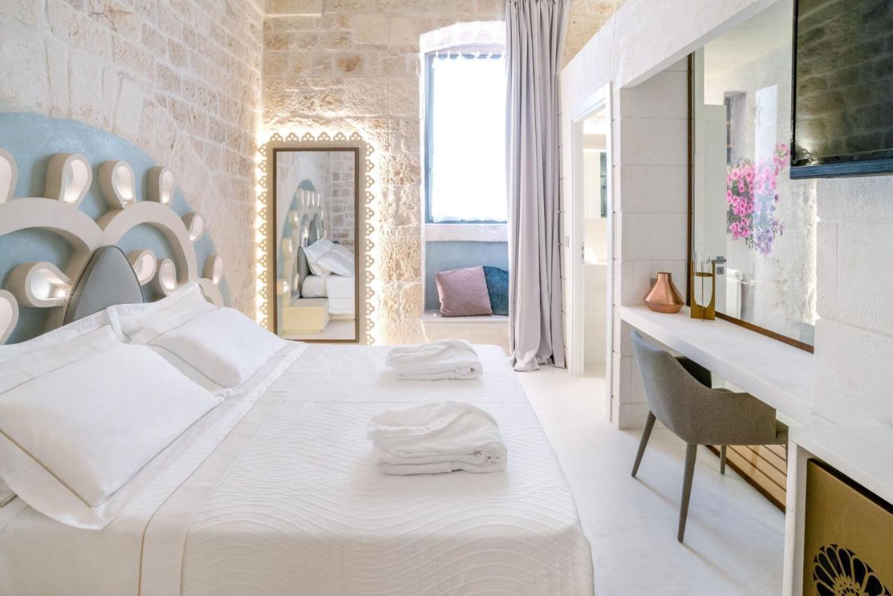 Palazzo Vico Bianco Raro Villas Homes Collection Ostuni Bagian luar foto