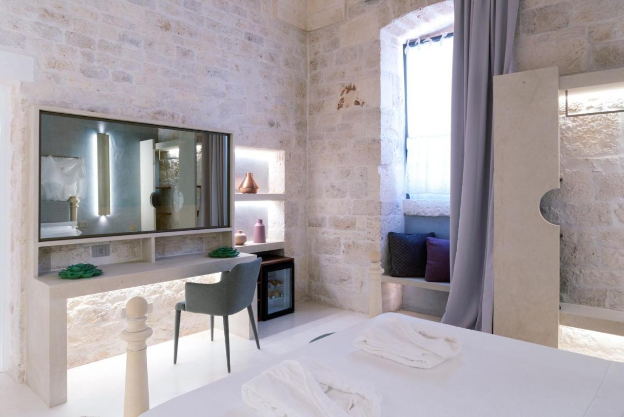 Palazzo Vico Bianco Raro Villas Homes Collection Ostuni Bagian luar foto