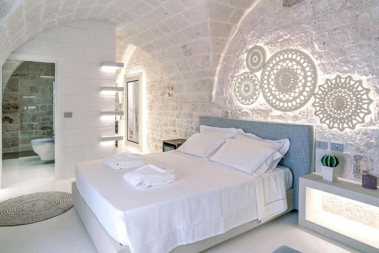 Palazzo Vico Bianco Raro Villas Homes Collection Ostuni Bagian luar foto