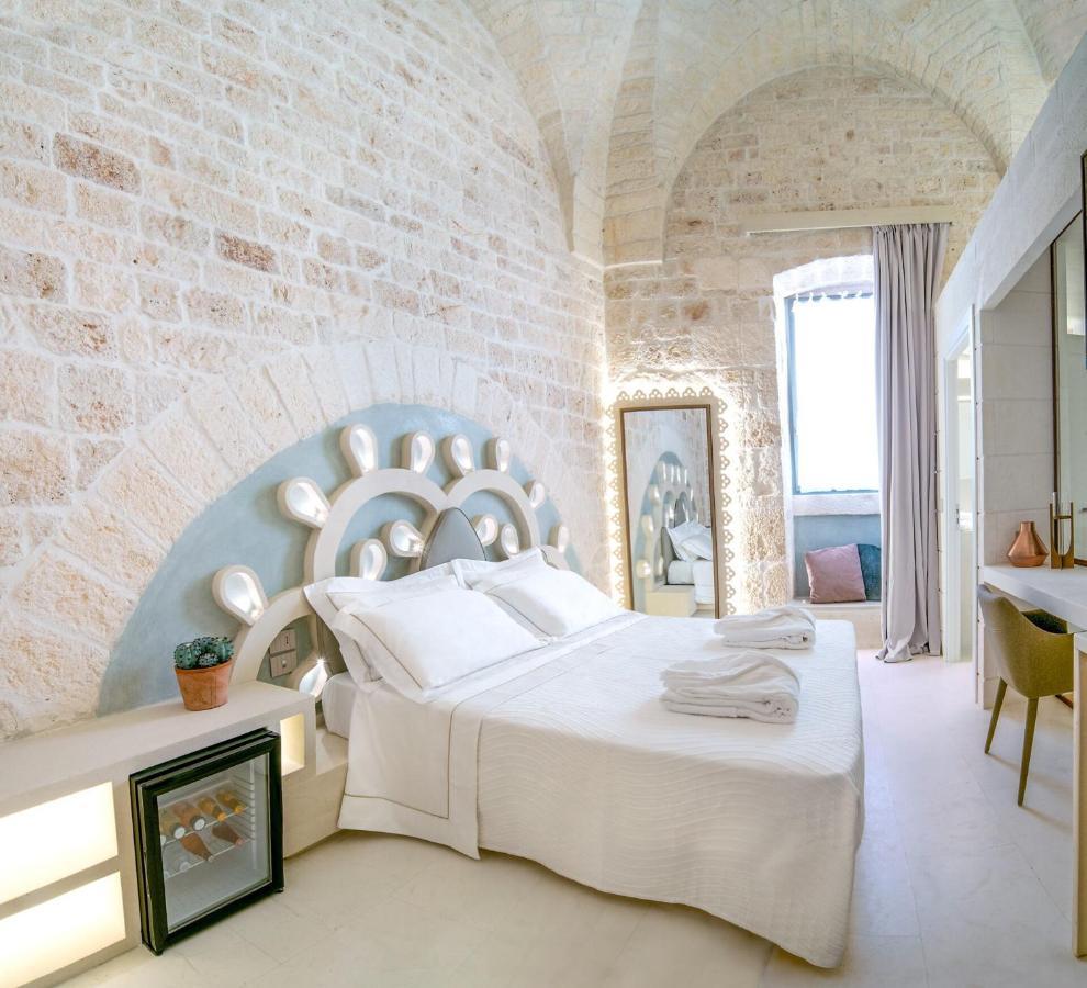Palazzo Vico Bianco Raro Villas Homes Collection Ostuni Bagian luar foto